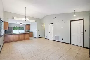 1411 La Paloma Cir, Winter Springs, FL 32708 - Photo 4