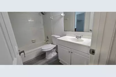 8849 S Old Kings Rd #143, Jacksonville, FL 32257 - Photo 4