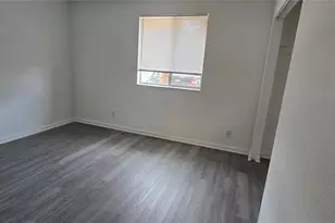 8849 S Old Kings Rd, Jacksonville, FL 32257 - Photo 10