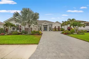 9479 Tequila Sunrise Dr, Sarasota, FL 34241 - Photo 2