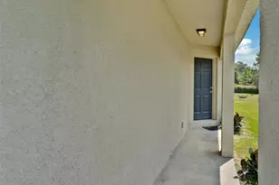 1999 Bretton Ridge Way, Winter Haven, FL 33884 - Photo 4