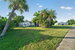 22001 Belinda Ave, Port Charlotte, FL 33952 - Photo 28