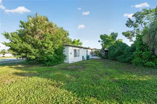 22001 Belinda Ave, Port Charlotte, FL 33952 - Photo 26