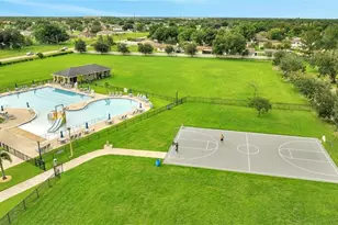1346 Dunbarton Ct, Kissimmee, FL 34758 - Photo 34