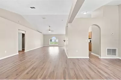 1346 Dunbarton Court, Kissimmee, FL 34758 - Photo 6