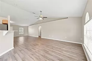 1346 Dunbarton Ct, Kissimmee, FL 34758 - Photo 12