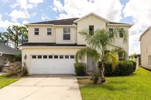 2895 Blooming Alamanda Loop, Kissimmee, FL 34747 - Photo 2