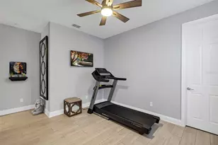 1112 Hull Island Dr, Oakland, FL 34787 - Photo 38