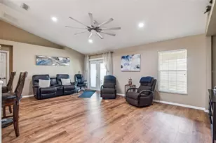 1545 Overton St, Deltona, FL 32725 - Photo 4