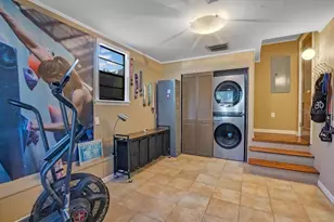 753 Floral Dr, Orlando, FL 32803 - Photo 10