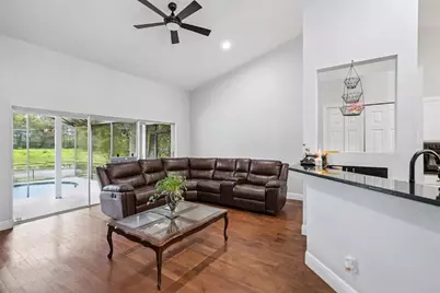 806 Oak Forest Court, Deland, FL 32724 - Photo 8