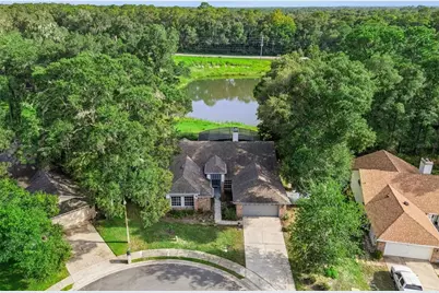 806 Oak Forest Court, Deland, FL 32724 - Photo 2