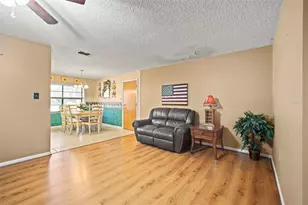 1351 Cr 482N, Lake Panasoffkee, FL 33538 - Photo 20