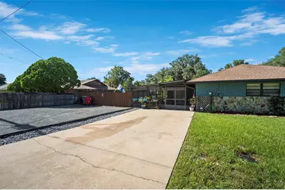 1351 Cr 482N, Lake Panasoffkee, FL 33538 - Photo 56