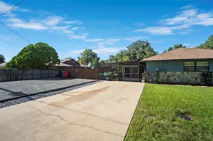 1351 Cr 482N, Lake Panasoffkee, FL 33538 - Photo 56