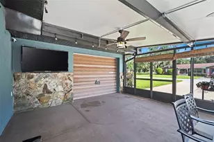 1351 Cr 482N, Lake Panasoffkee, FL 33538 - Photo 40