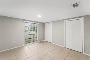 9540 Rainbow Ln, Port Richey, FL 34668 - Photo 12