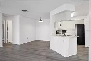 2550 N Alafaya Trail, Orlando, FL 32826 - Photo 22