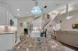 624 Hardwood Cir, Orlando, FL 32828 - Photo 10