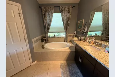 6145 Anise Drive, Sarasota, FL 34238 - Photo 32