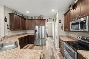 13144 Laurel Crest Ct, Grand Island, FL 32735 - Photo 8