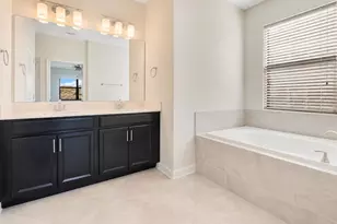 9044 Azalea Sands Ln, Davenport, FL 33896 - Photo 10