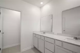 2717 Skyline Loop, Kissimmee, FL 34758 - Photo 16