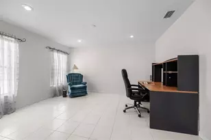 401 Brookedge NE St, Palm Bay, FL 32907 - Photo 6