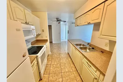 2550 N Alafaya Trail #2103, Orlando, FL 32826 - Photo 6