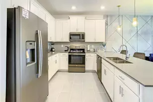 8853 Cabot Cliffs Dr, Davenport, FL 33896 - Photo 6
