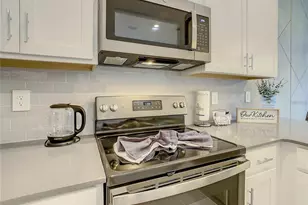 8853 Cabot Cliffs Dr, Davenport, FL 33896 - Photo 10