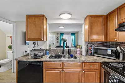 12057 Tift Circle, Orlando, FL 32826 - Photo 6