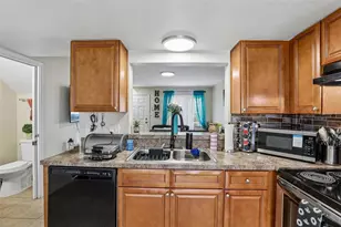 12057 Tift Cir, Orlando, FL 32826 - Photo 6