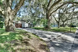 101 N Elliott Ave, Sanford, FL 32771 - Photo 2