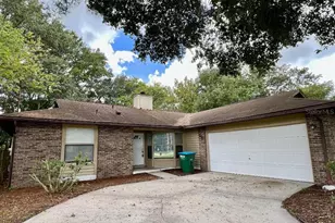 854 Humphrey Blvd, Deltona, FL 32738 - Photo 2