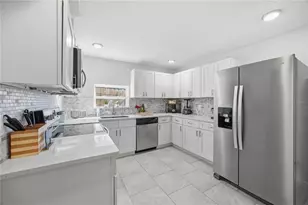 2350 Valley Dr, Apopka, FL 32703 - Photo 6