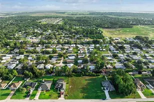 12045 Eagle Point Ct, Leesburg, FL 34788 - Photo 10