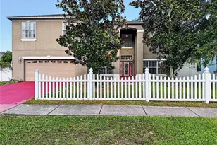 443 Marlberry Leaf Ave, Kissimmee, FL 34758 - Photo 2