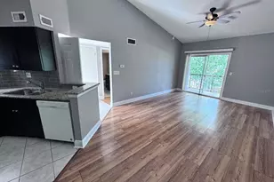 1916 Lake Atriums Cir, Orlando, FL 32839 - Photo 12