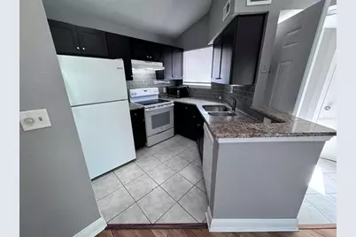 1916 Lake Atriums Circle #33, Orlando, FL 32839 - Photo 10