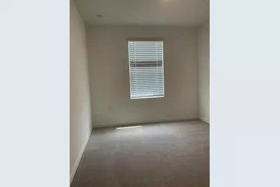 7633 Waterscape Drive, Groveland, FL 34736 - Photo 10