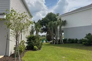 7633 Waterscape Dr, Groveland, FL 34736 - Photo 14