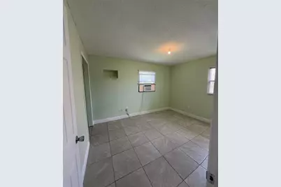 2884 Tropic Rd, Melbourne, FL 32935 - Photo 10