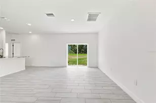 632 Hudson Valley Dr, Poinciana, FL 34759 - Photo 4