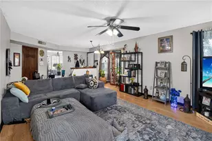 4807 Coachmans Dr, Orlando, FL 32812 - Photo 6