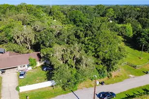 8216 Simpson Ln, Lakeland, FL 33809 - Photo 6