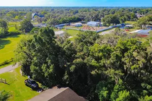 8216 Simpson Ln, Lakeland, FL 33809 - Photo 10