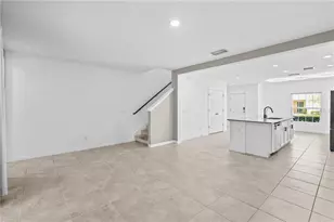 438 Annabella Way, Davenport, FL 33837 - Photo 10