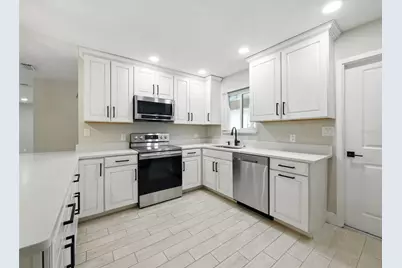 914 Houston Street, Port Orange, FL 32127 - Photo 6
