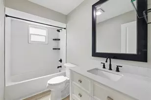 914 Houston St, Port Orange, FL 32127 - Photo 20